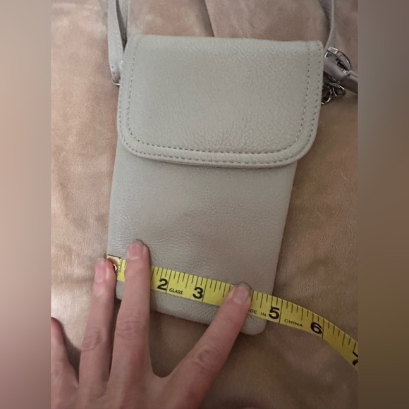 Befen leather phone bag in cream - Picture 6 of 7